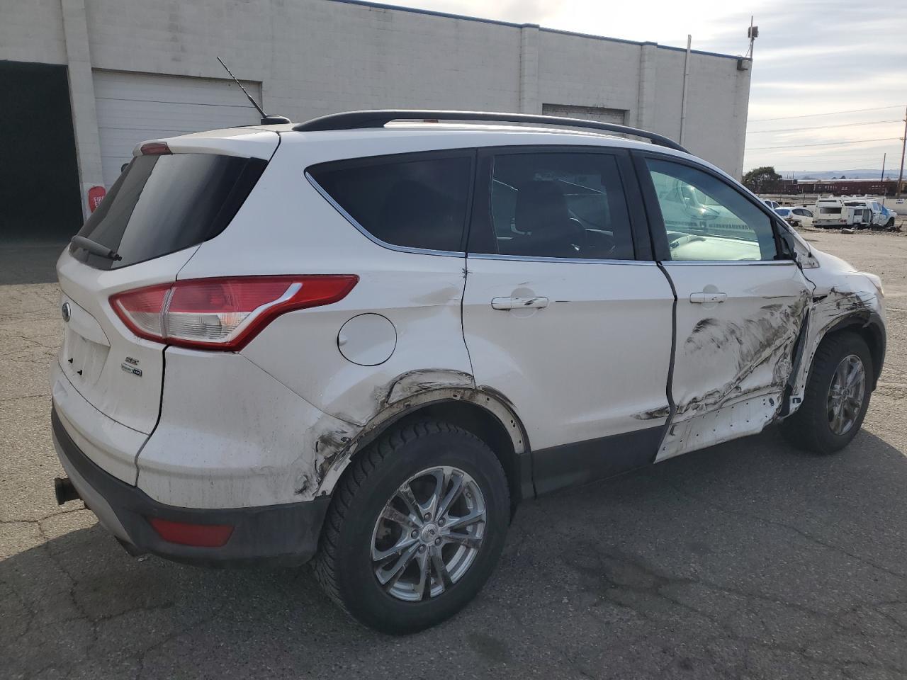 2014 FORD ESCAPE SE - Image 3