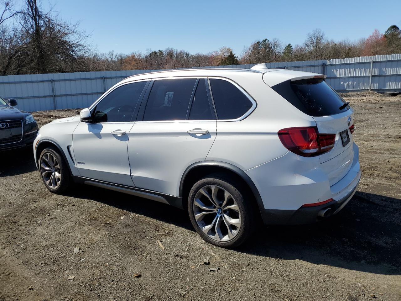 2017 BMW X5 XDRIVE3 - Фото 2