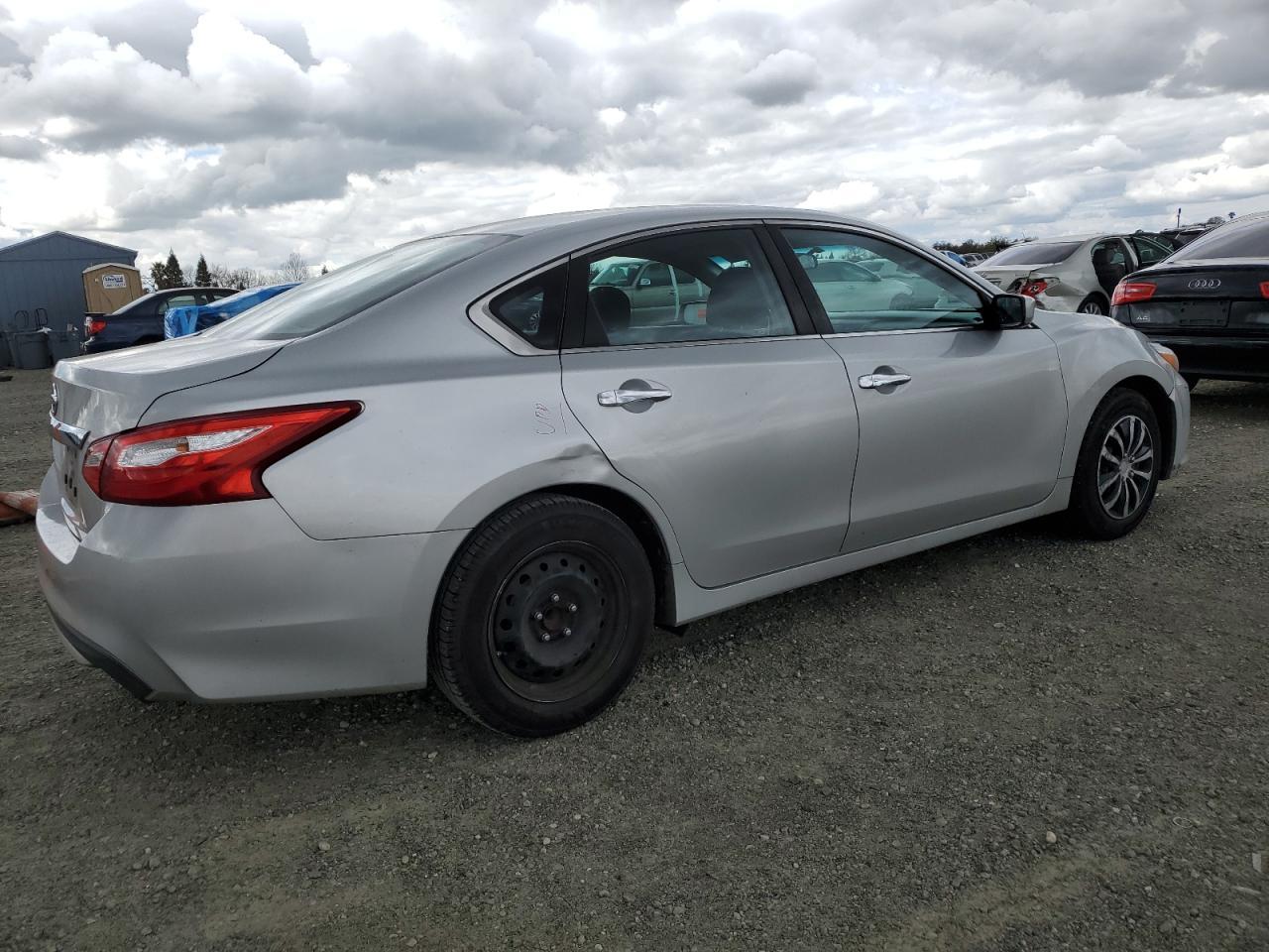 2016 NISSAN ALTIMA 2.5 - Фото 3
