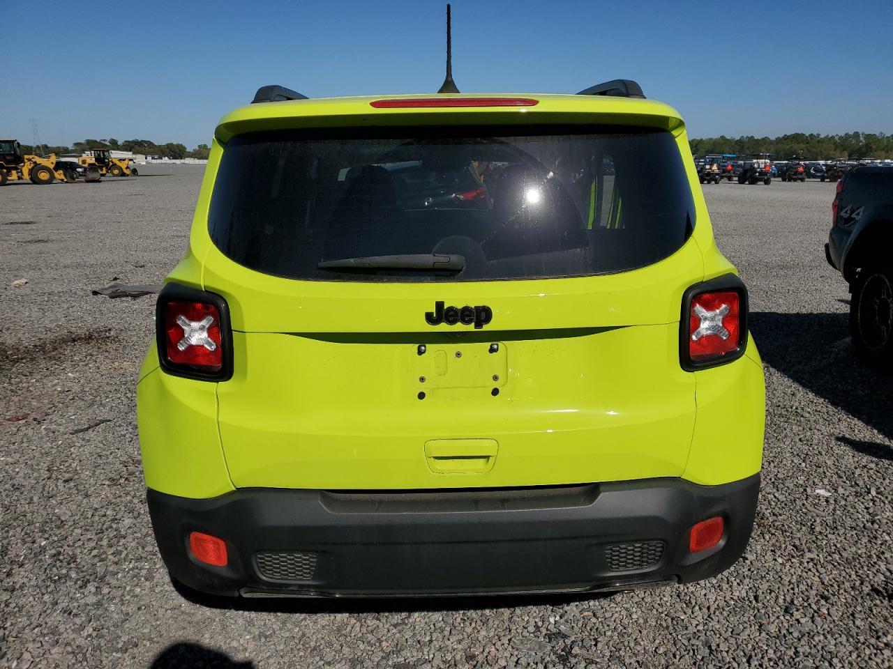 2018 JEEP RENEGADE L - Image 6