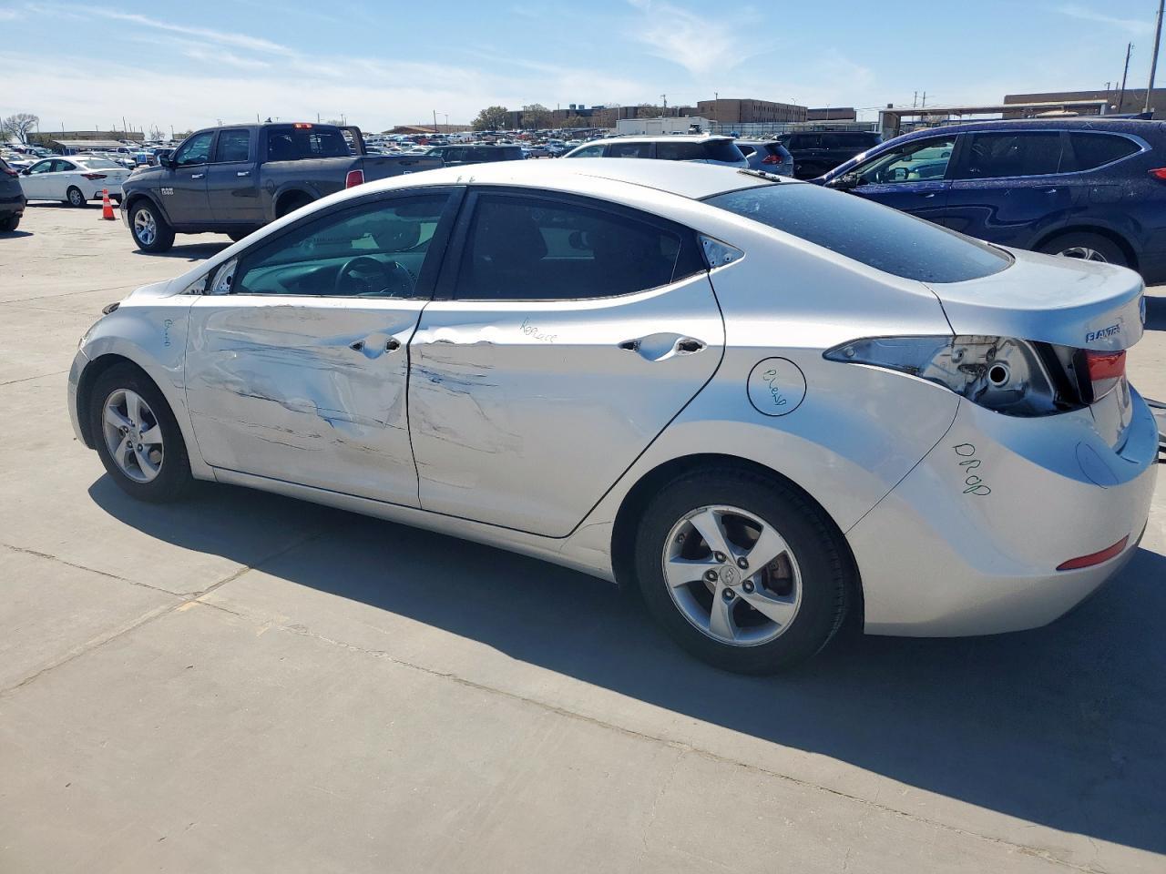 2015 HYUNDAI ELANTRA SE - Фото 2