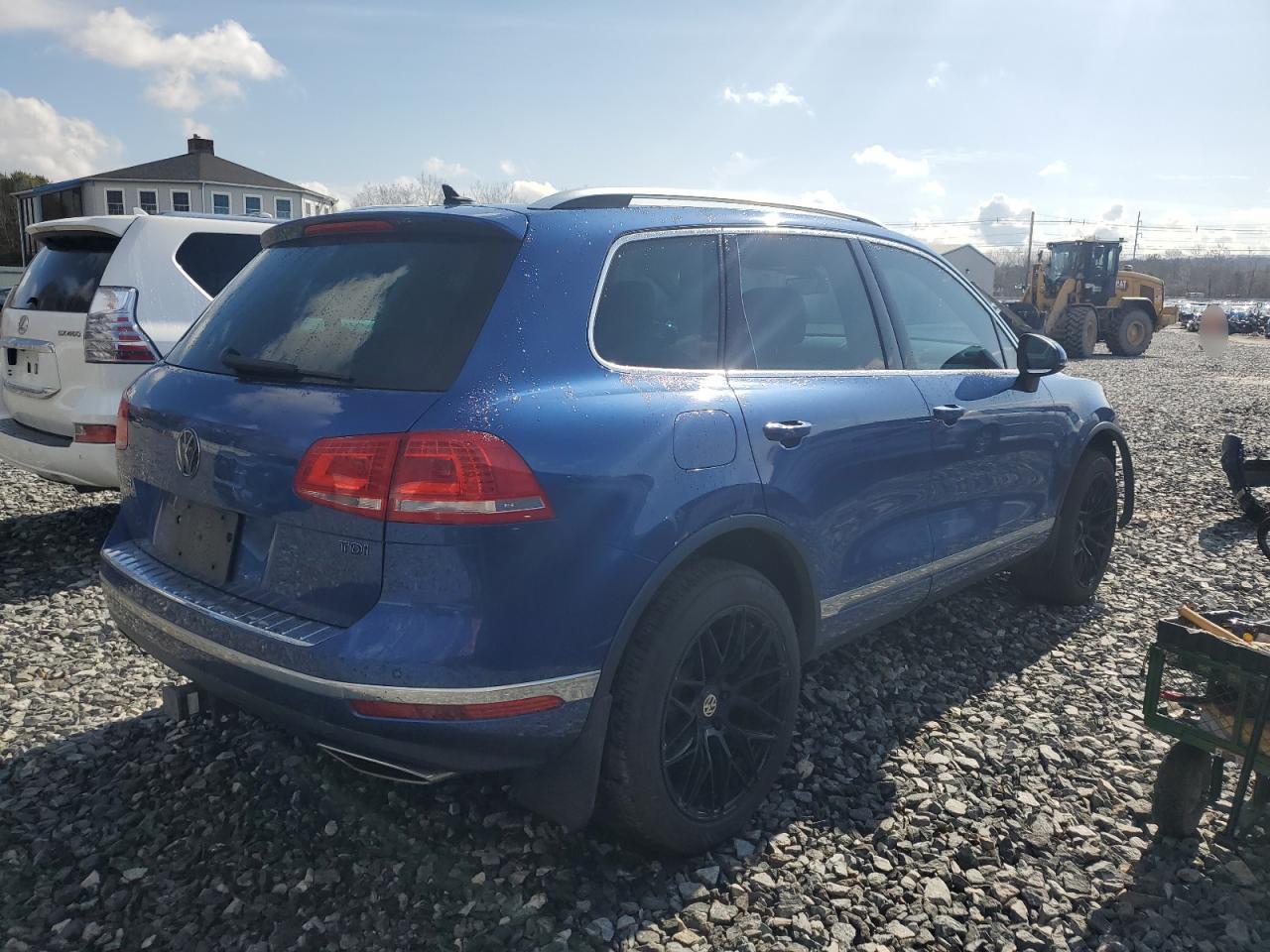 2016 VOLKSWAGEN TOUAREG TD - Фото 3