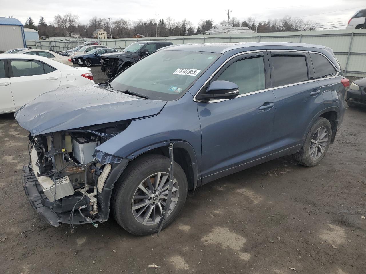 2019 TOYOTA HIGHLANDER