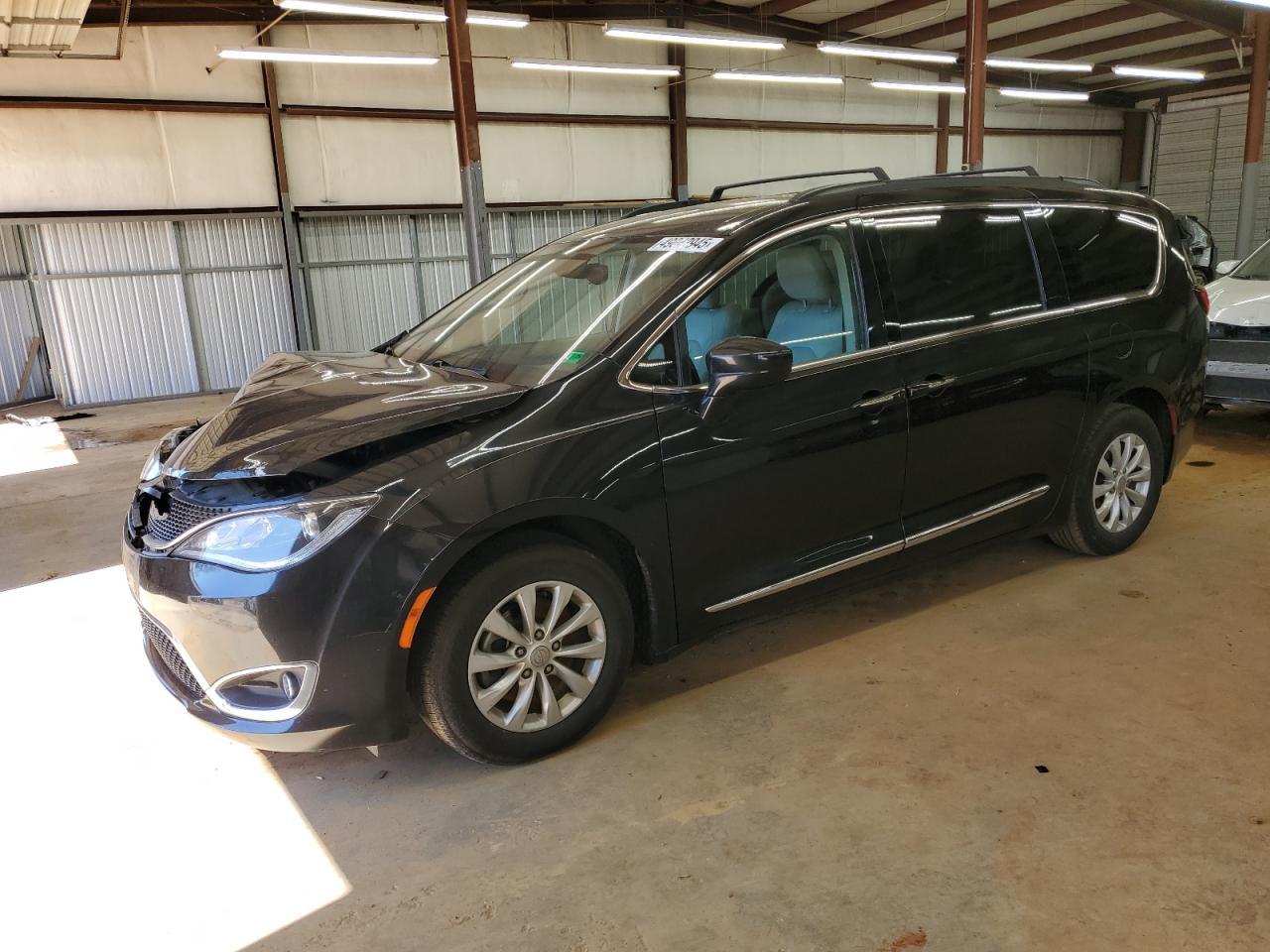 2017 CHRYSLER PACIFICA T