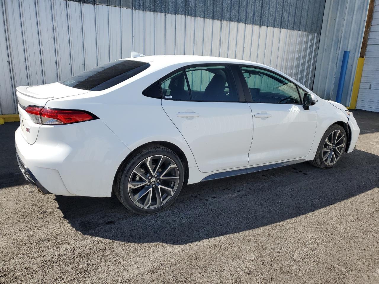 2022 TOYOTA COROLLA SE - Image 3