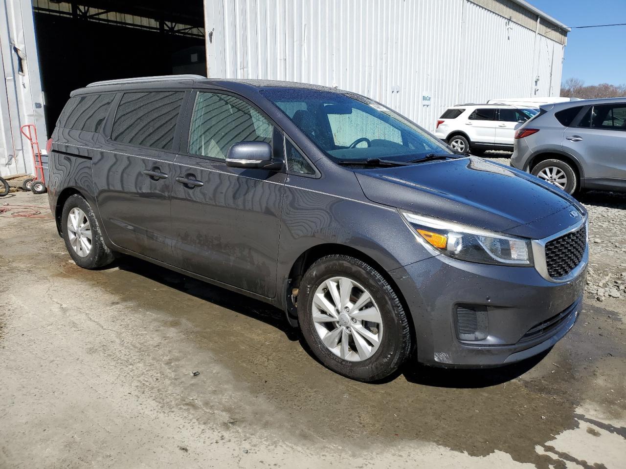 2017 KIA SEDONA LX - Фото 4