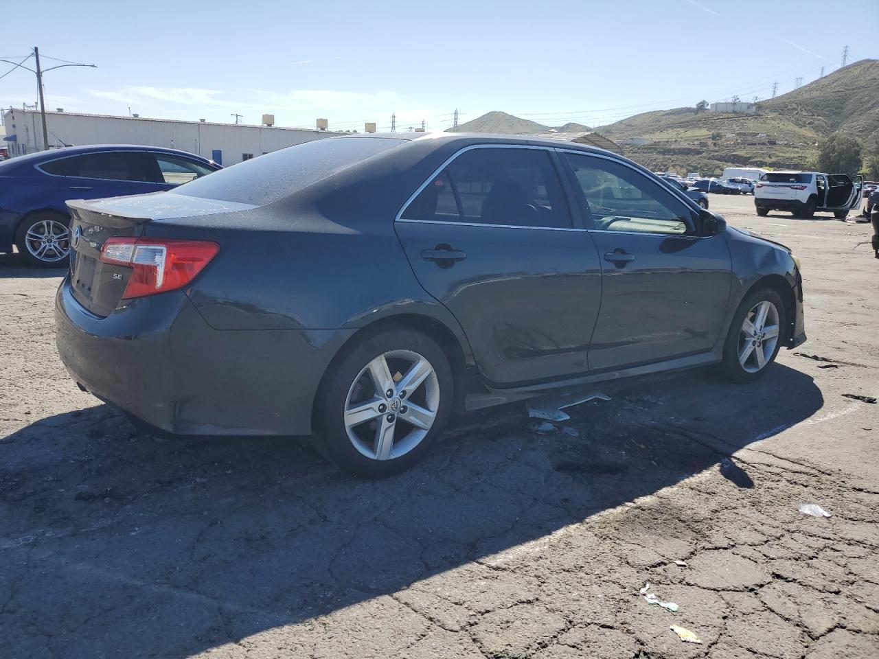 2013 TOYOTA CAMRY L - Image 3