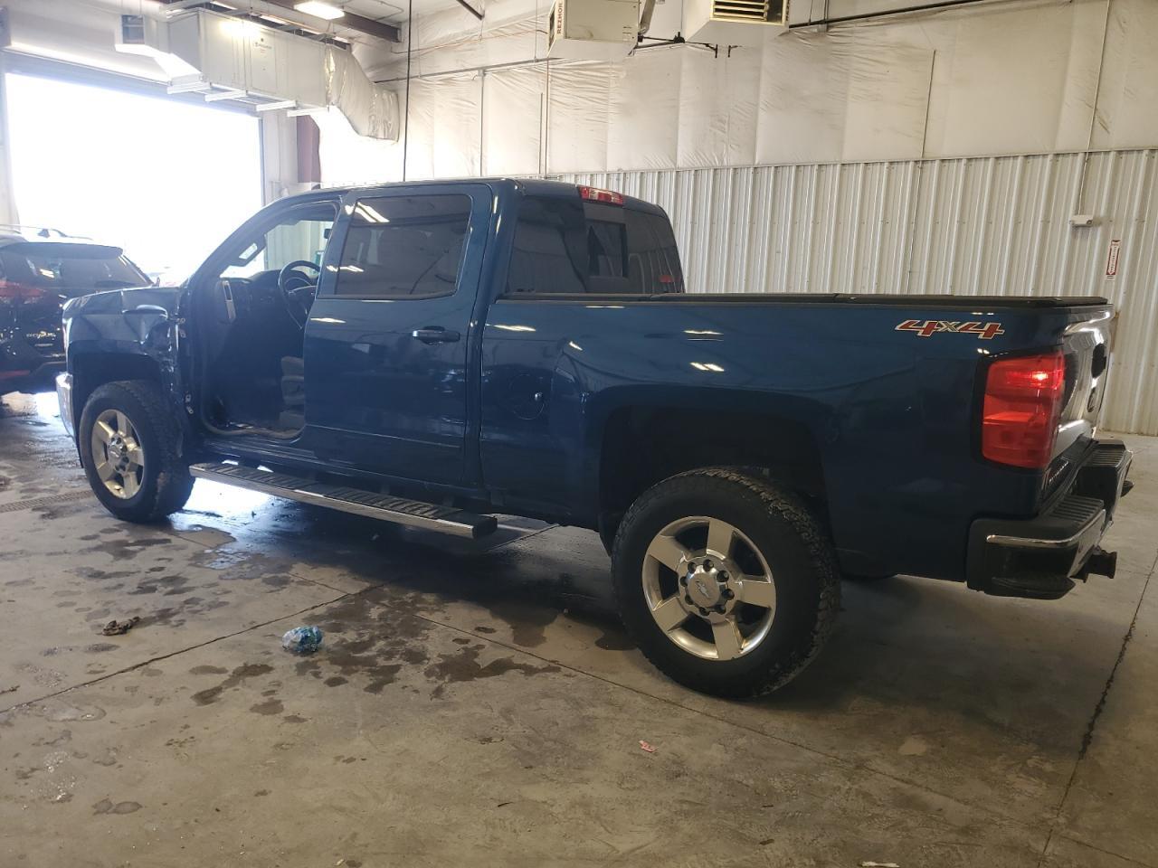 2017 CHEVROLET SILVERADO - Фото 2
