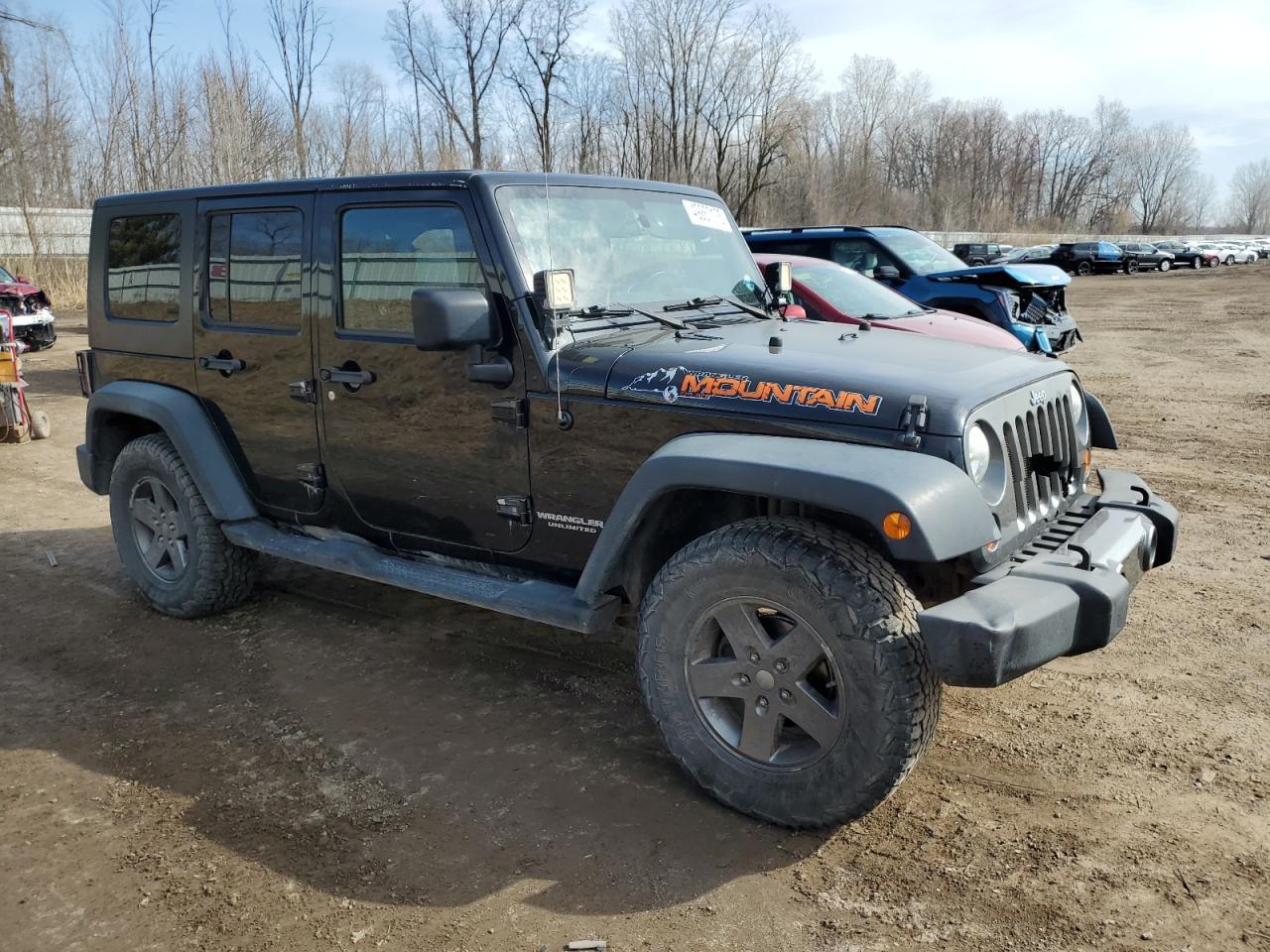 2010 JEEP WRANGLER U - Image 4