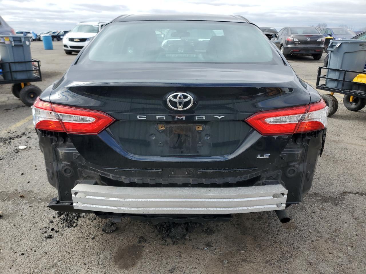 2018 TOYOTA CAMRY L - Image 6