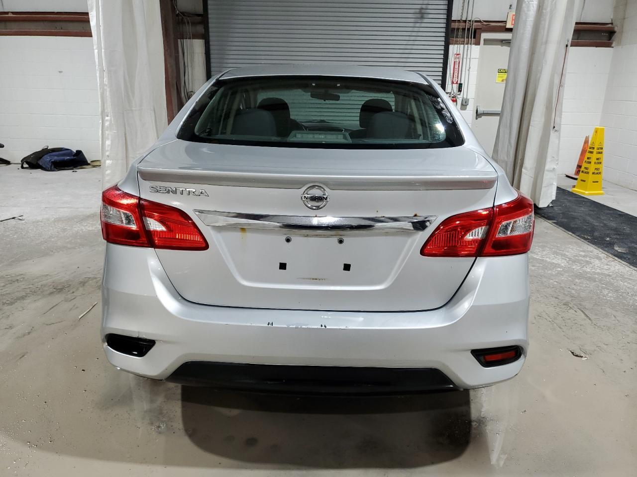 2017 NISSAN SENTRA S - Фото 6