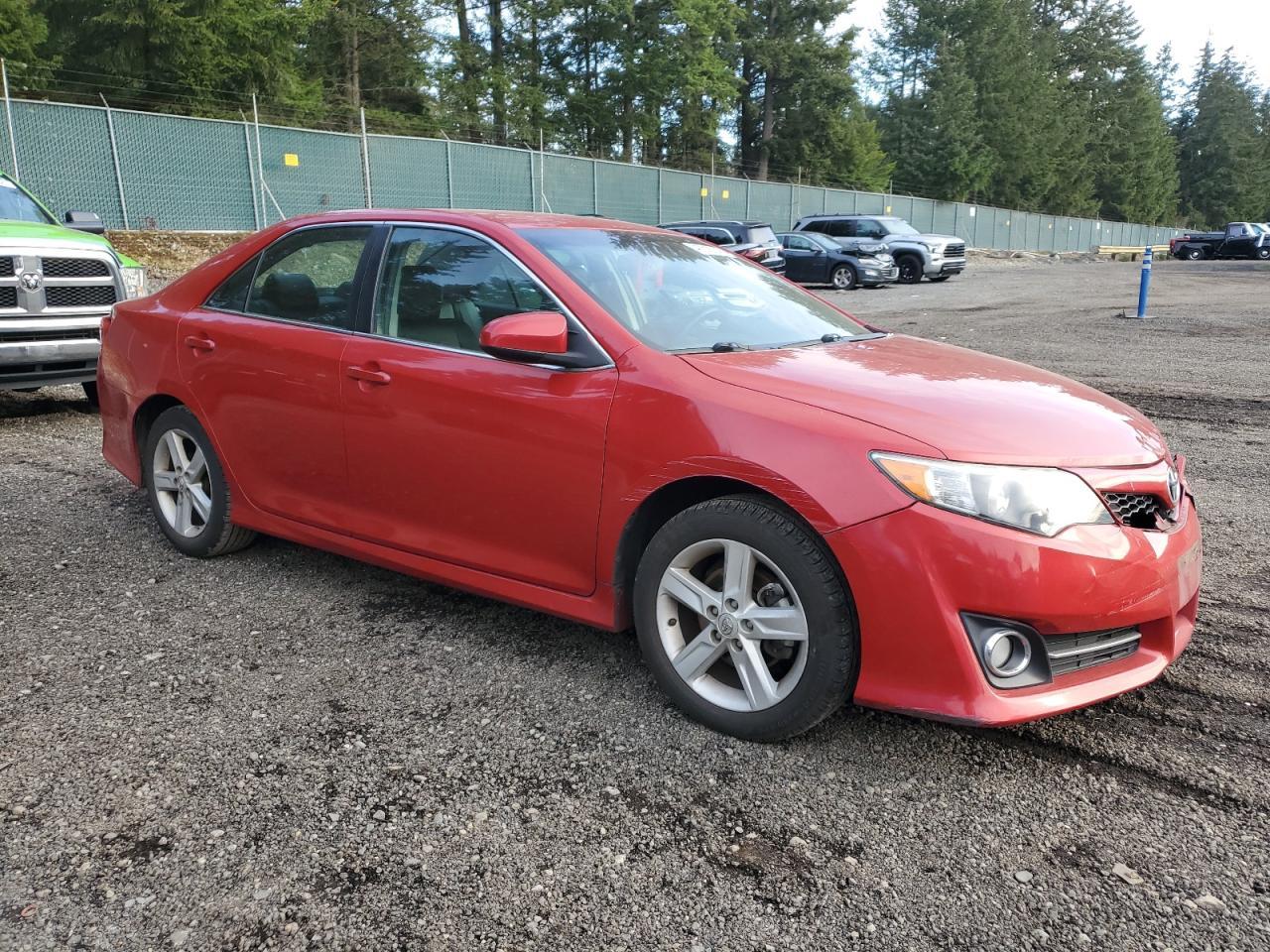 2014 TOYOTA CAMRY L - Image 4