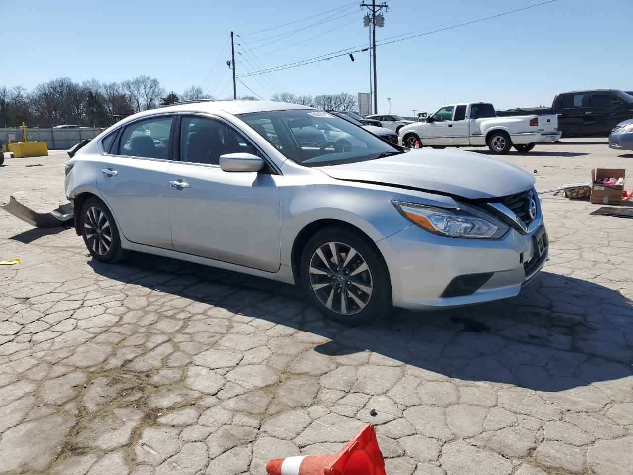 2017 NISSAN ALTIMA 2.5 - Image 4