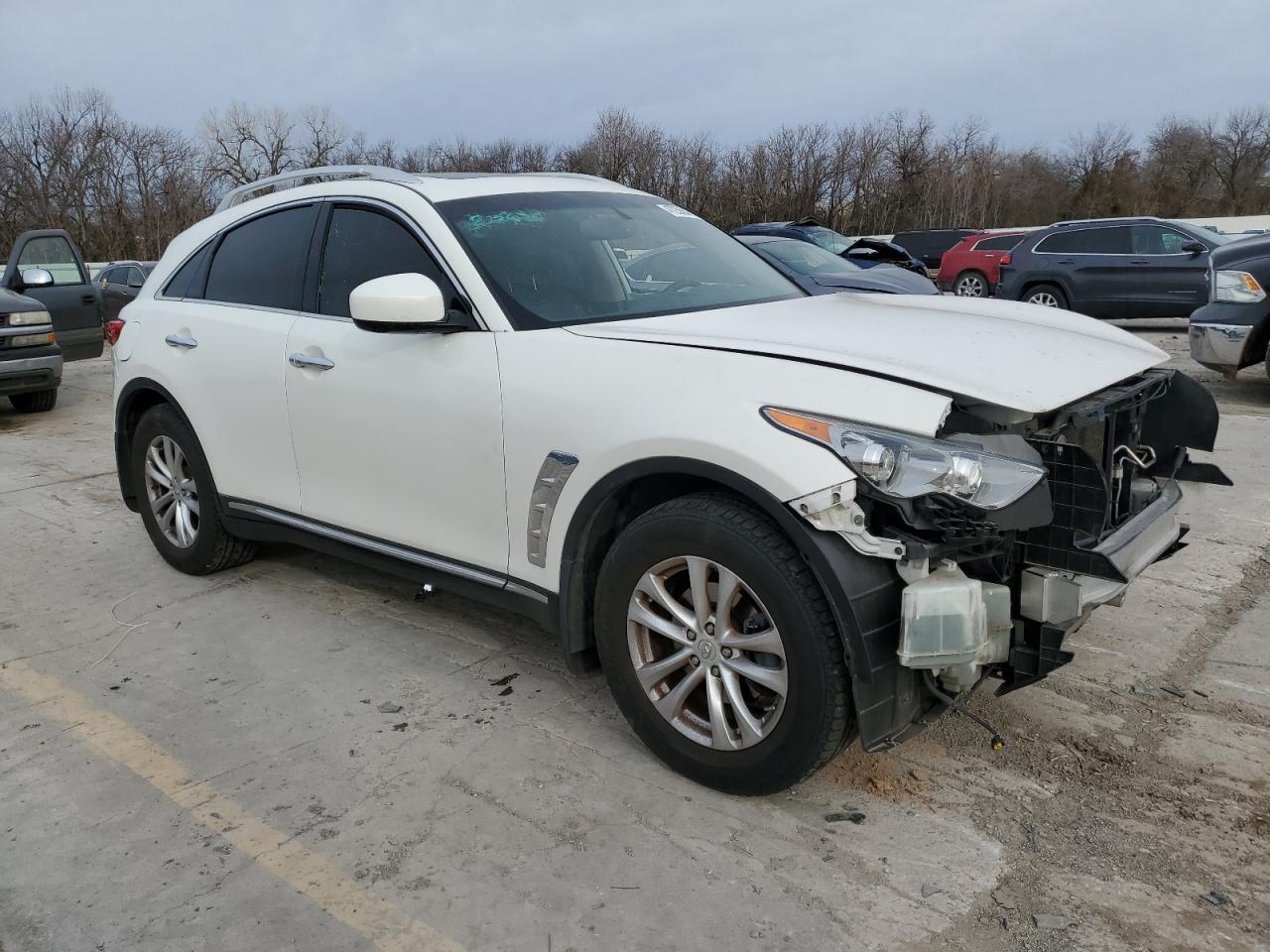 2013 INFINITI FX37 - Image 4