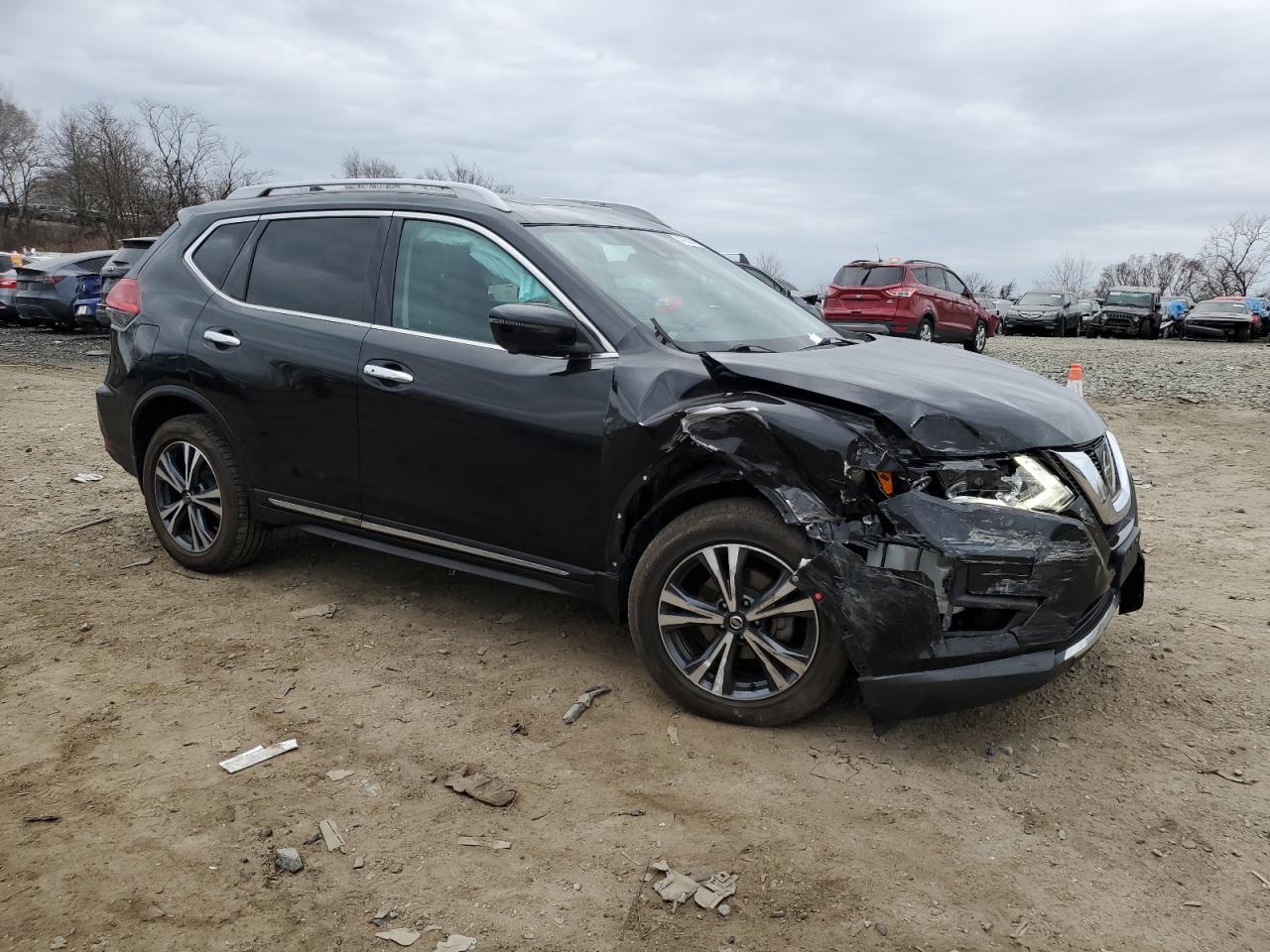 2017 NISSAN ROGUE SV - Фото 4