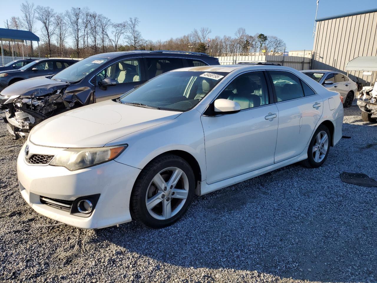 2014 TOYOTA CAMRY L