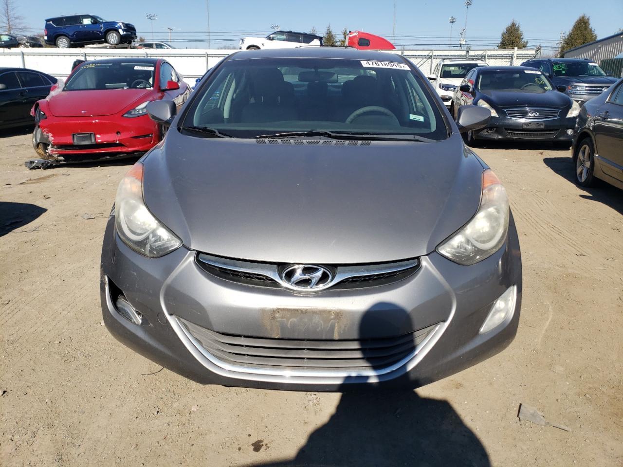 2013 HYUNDAI ELANTRA GL - Фото 5
