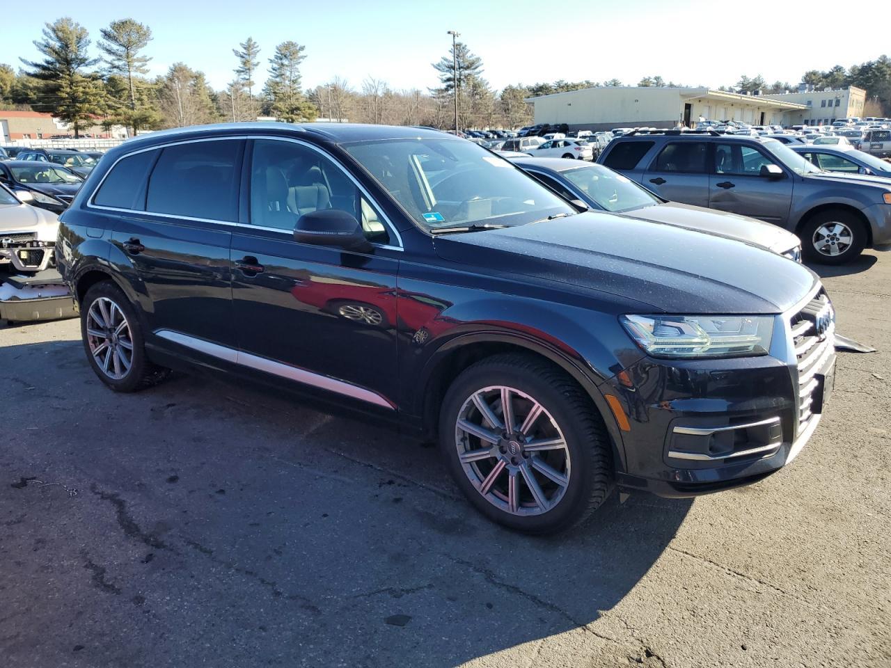 2017 AUDI Q7 PRESTIG - Image 4