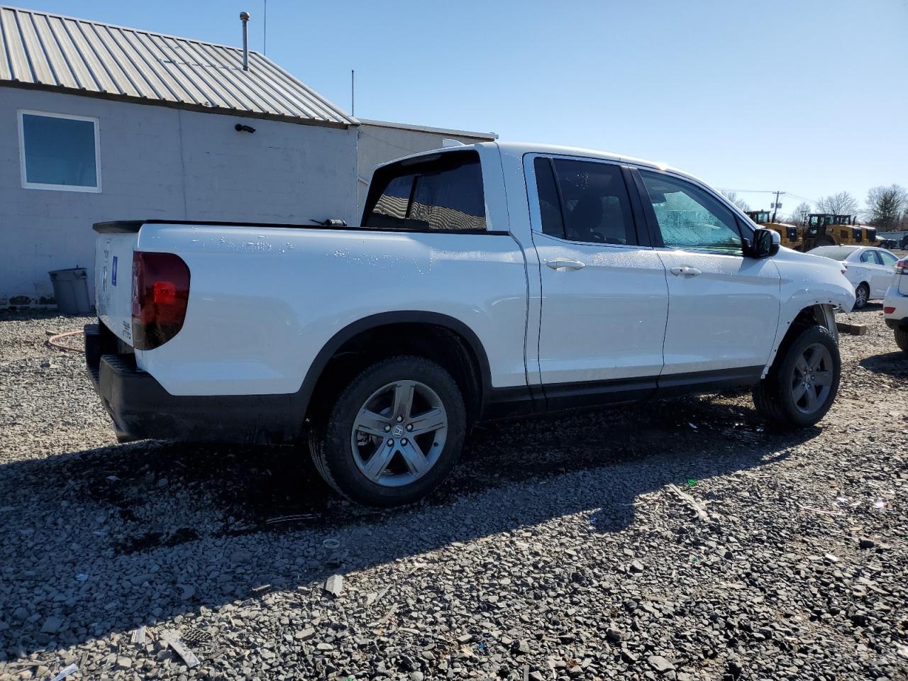 2022 HONDA RIDGELINE - Фото 3