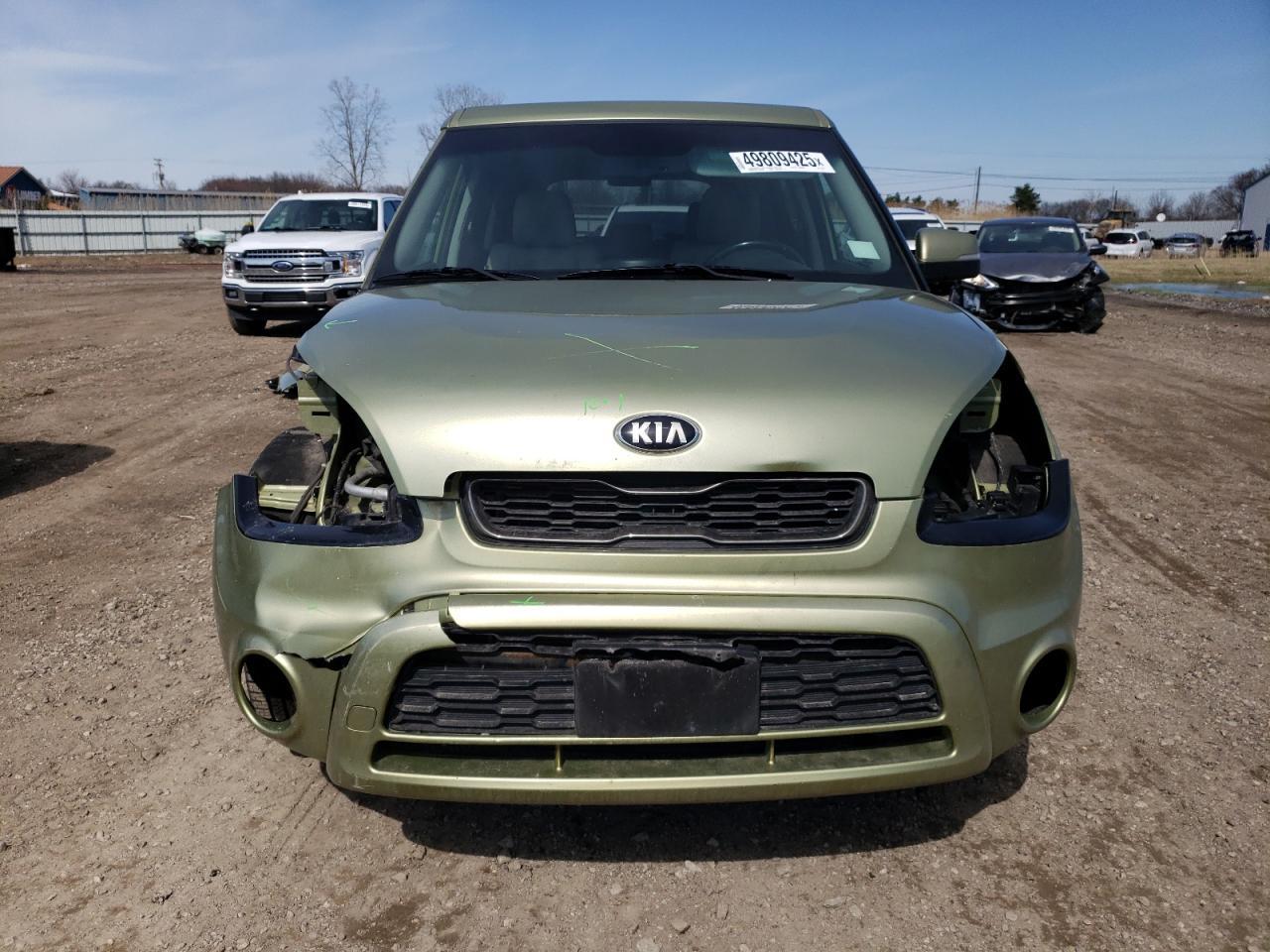 2013 KIA SOUL + - Image 5