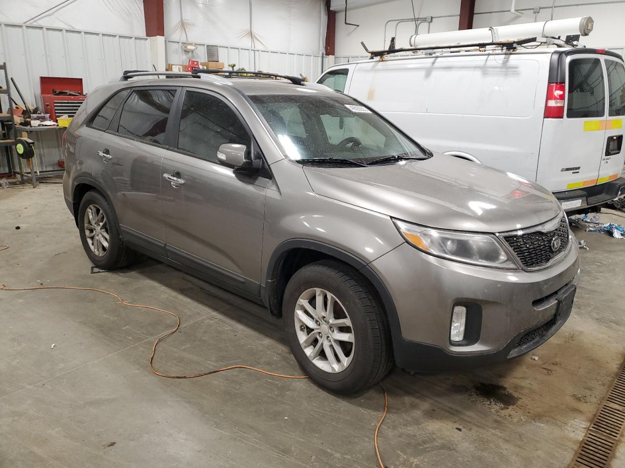 2014 KIA SORENTO LX - Фото 4