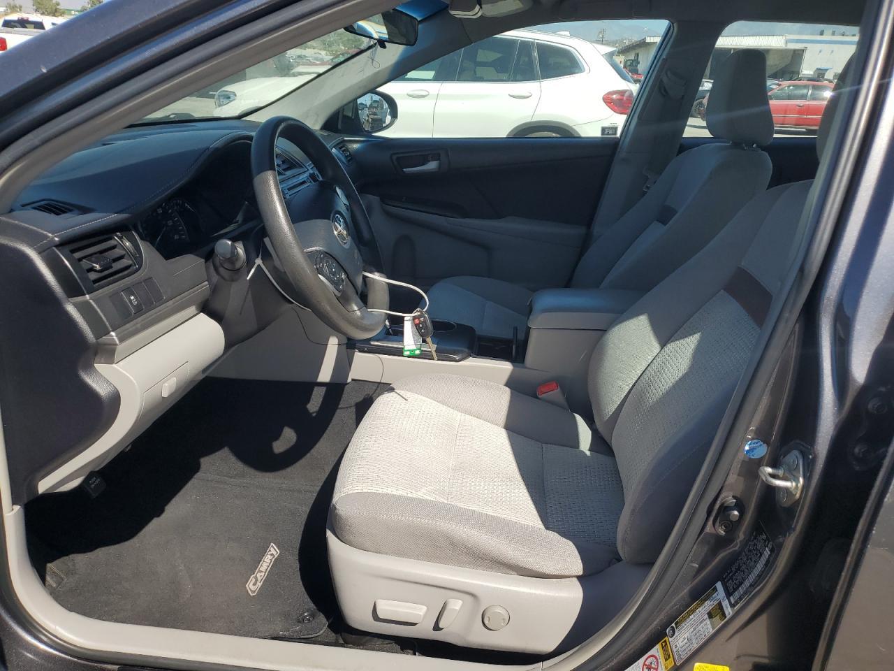 2014 TOYOTA CAMRY L - Image 7