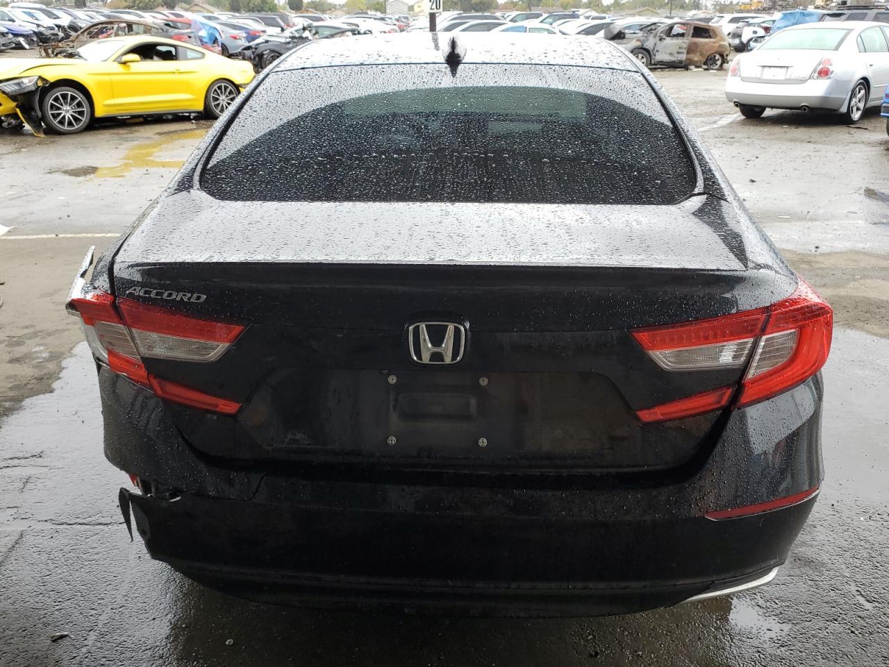 2018 HONDA ACCORD LX - Image 6