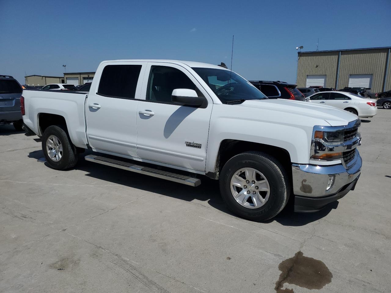 2018 CHEVROLET SILVERADO - Фото 4