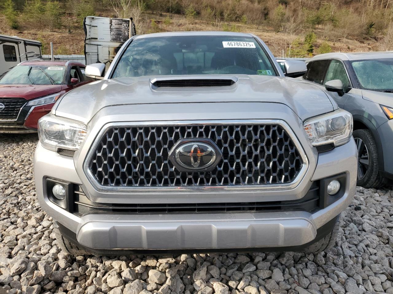 2019 TOYOTA TACOMA DOU - Фото 5