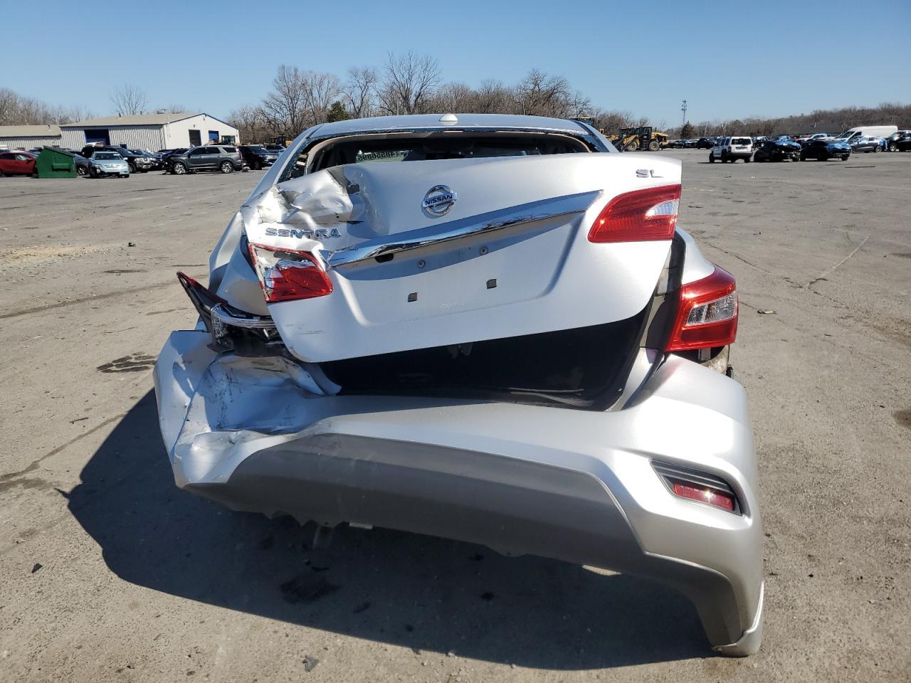 2016 NISSAN SENTRA S - Фото 6