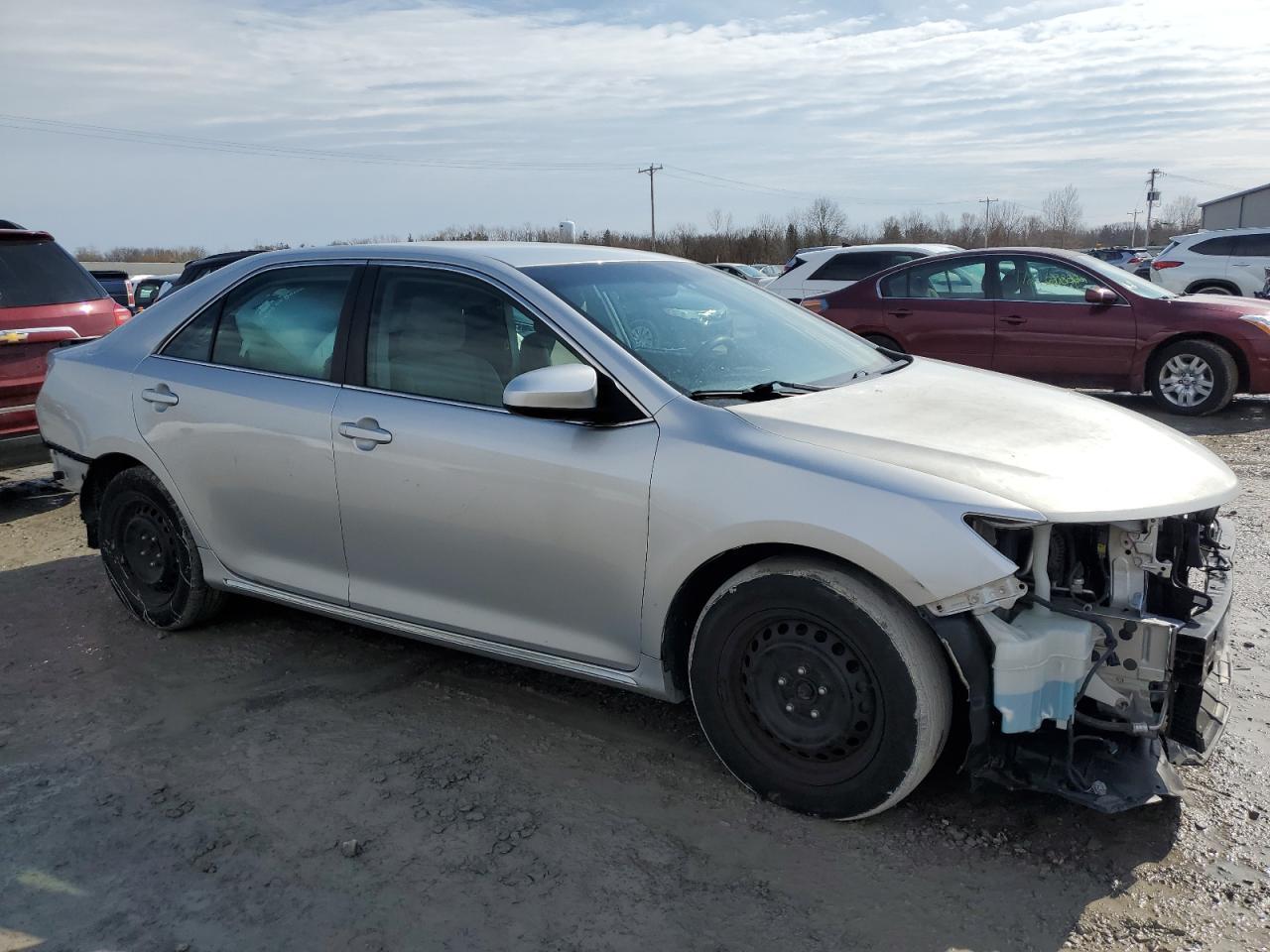 2014 TOYOTA CAMRY L - Image 4