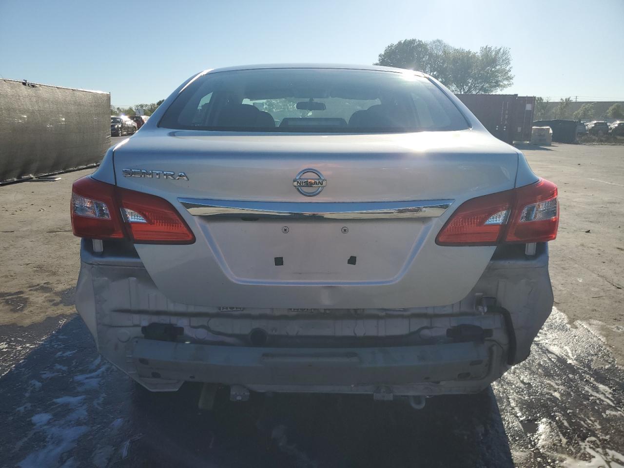 2018 NISSAN SENTRA S - Фото 6