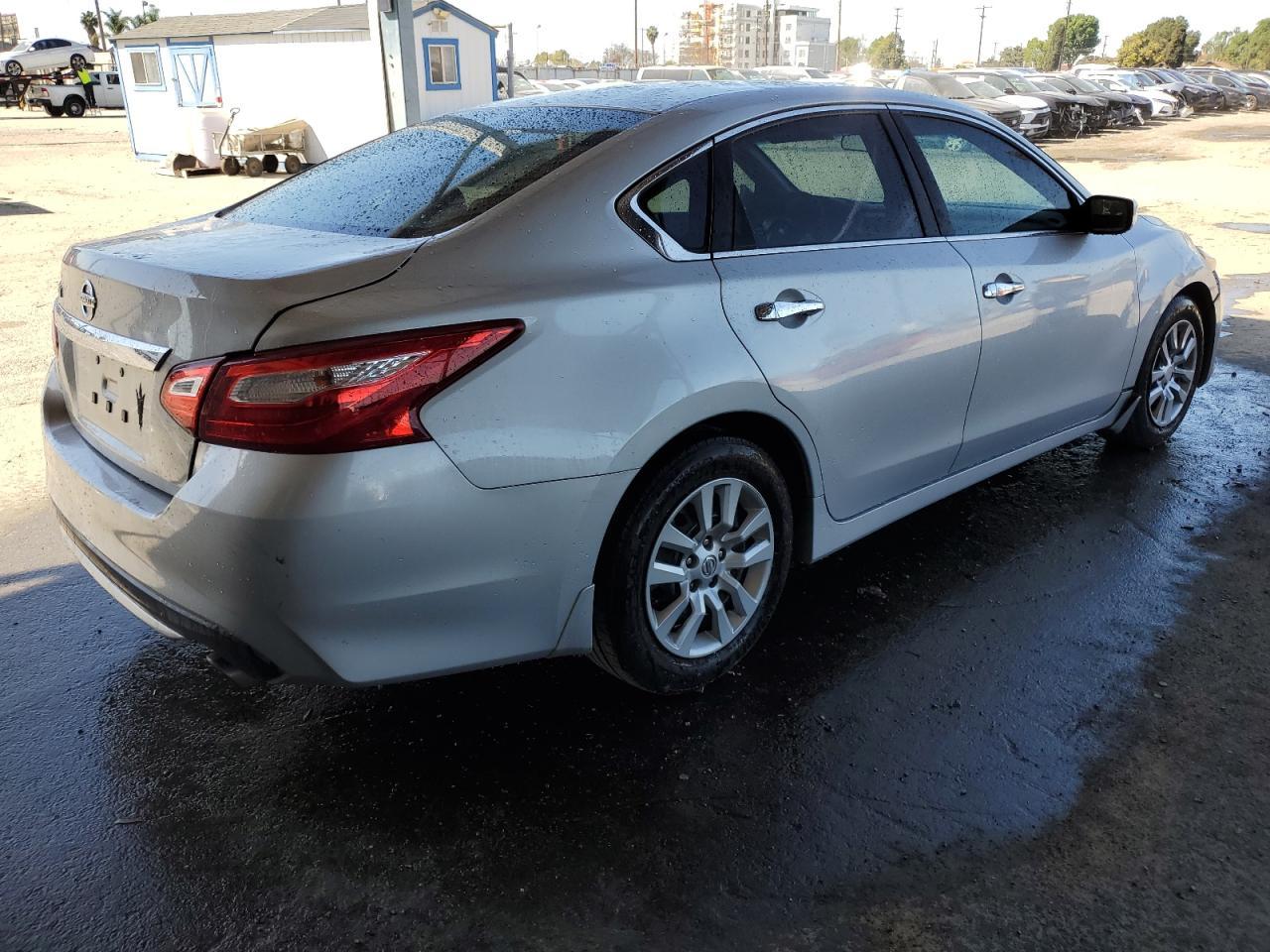 2017 NISSAN ALTIMA 2.5 - Image 3