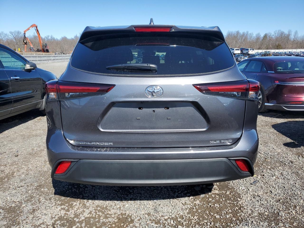 2024 TOYOTA HIGHLANDER - Image 6