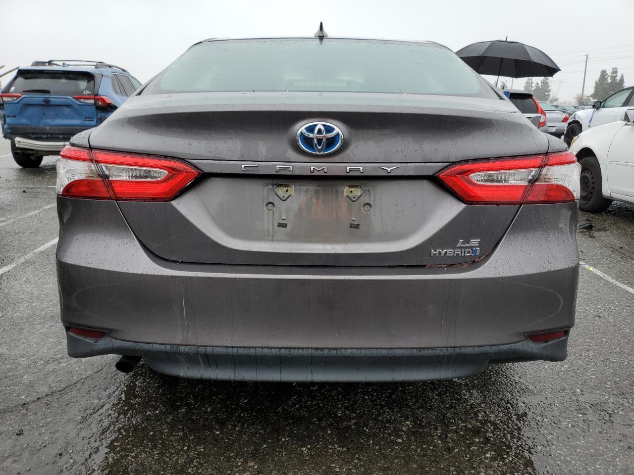 2020 TOYOTA CAMRY LE - Image 6