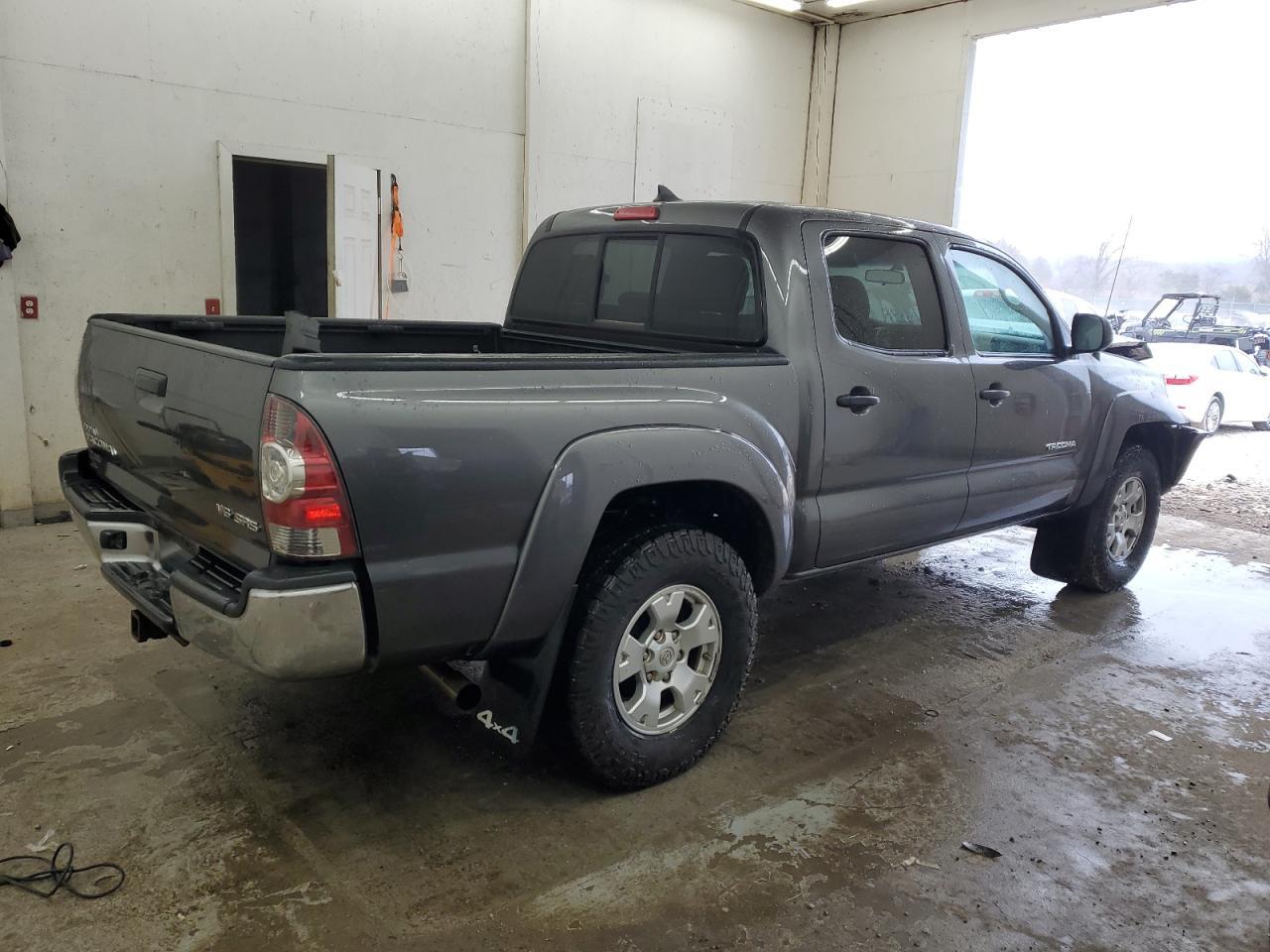 2014 TOYOTA TACOMA DOU - Фото 3
