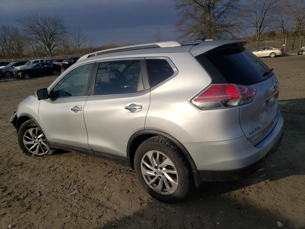 2014 NISSAN ROGUE S - Фото 2