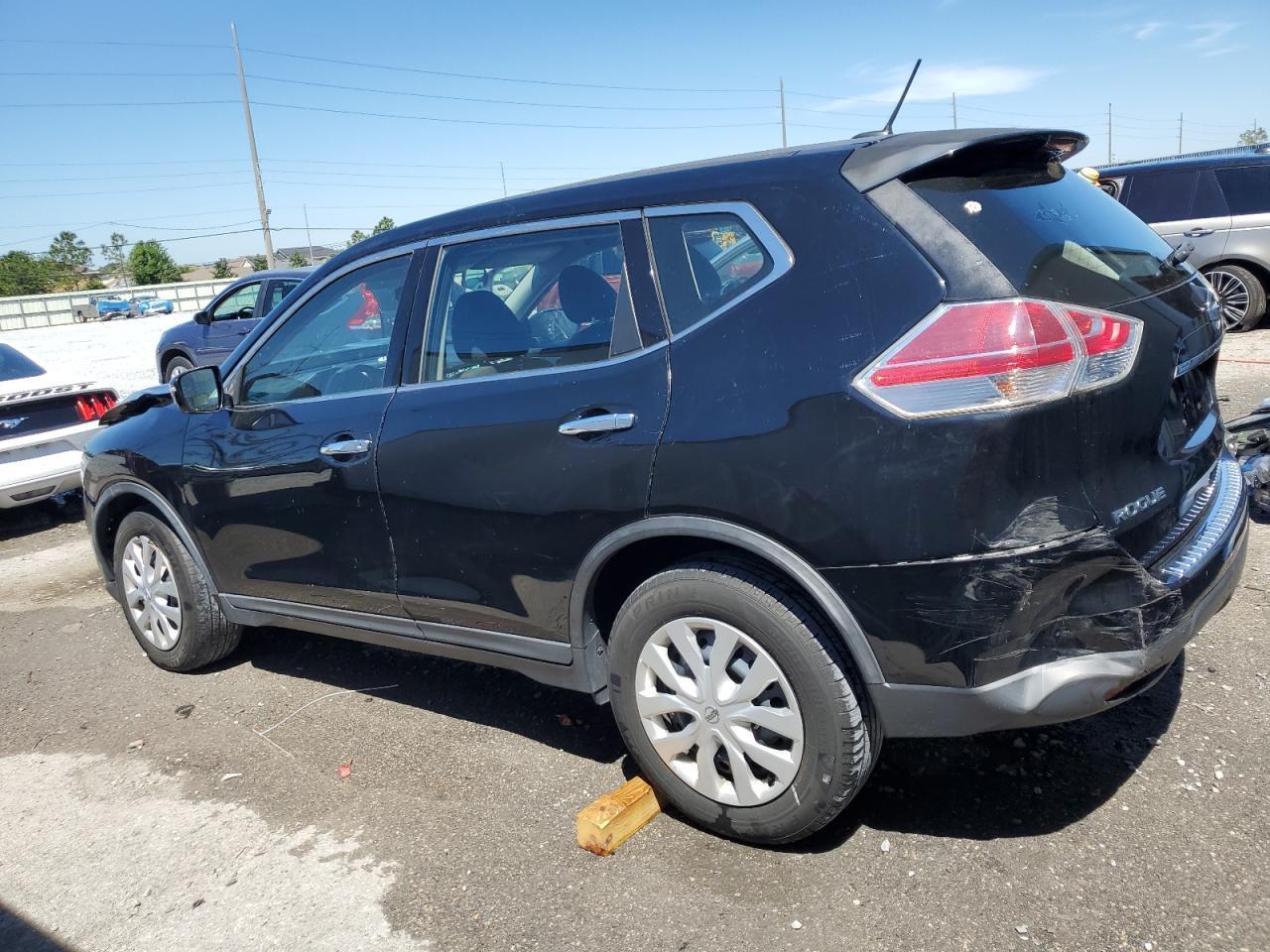 2015 NISSAN ROGUE S - Фото 2