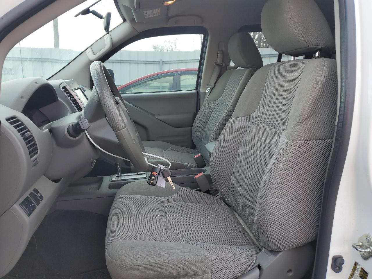 2019 NISSAN FRONTIER S - Фото 7