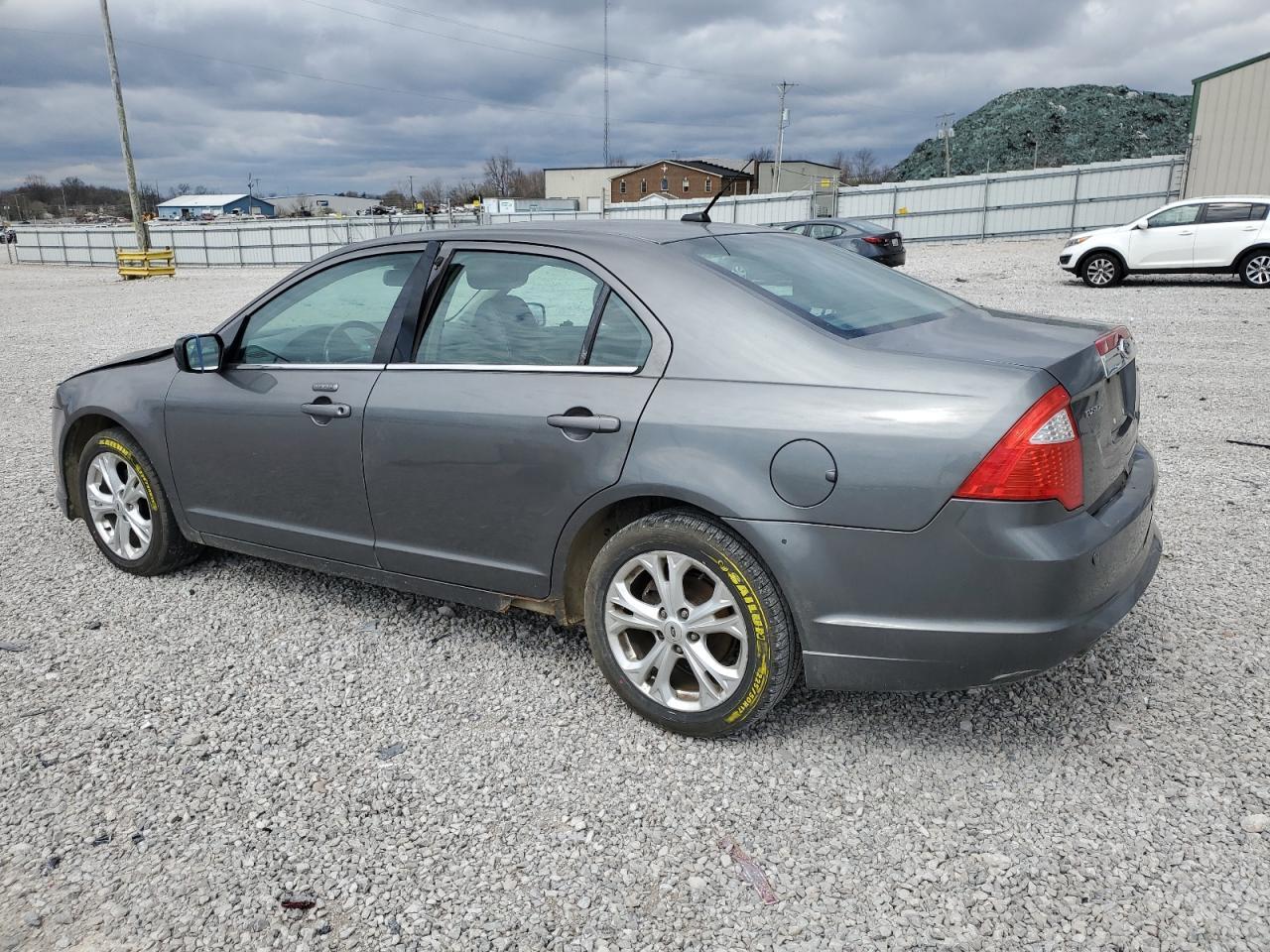 2011 FORD FUSION SEL - Image 2