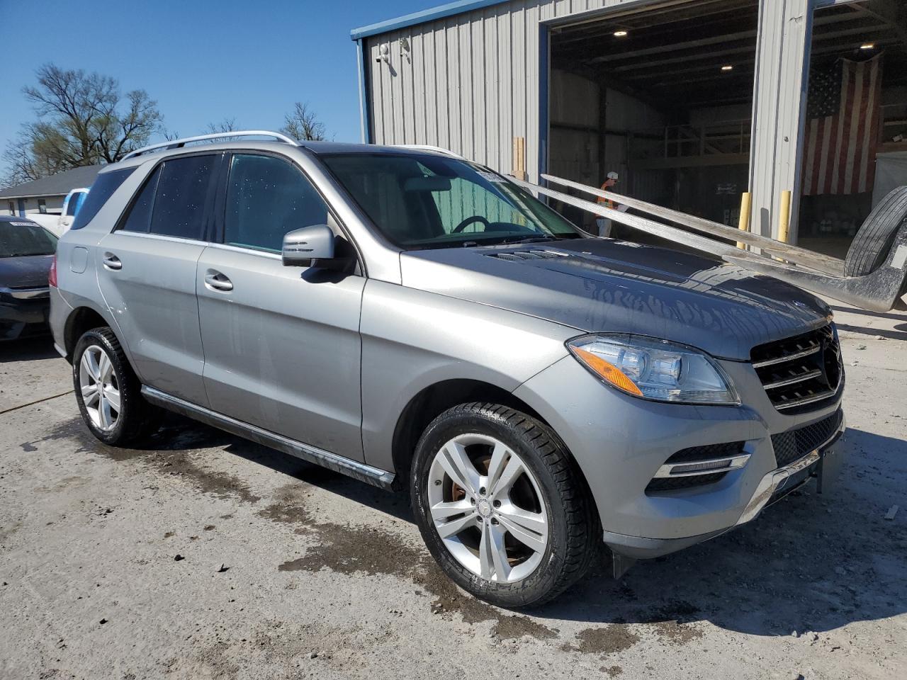 2013 MERCEDES-BENZ ML 350 4MA - Image 4