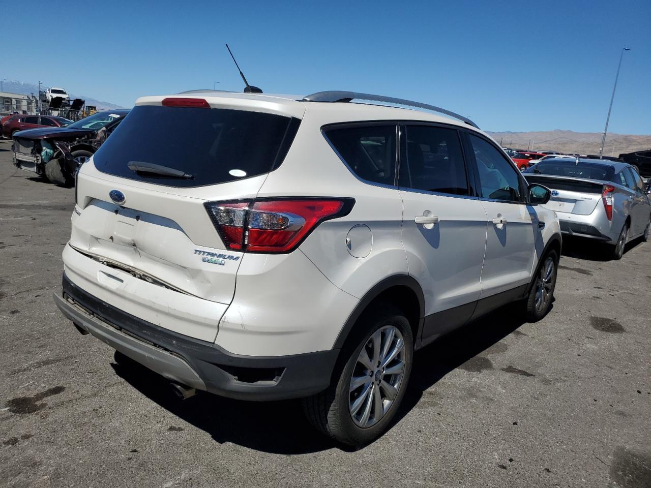 2017 FORD ESCAPE TIT - Image 3