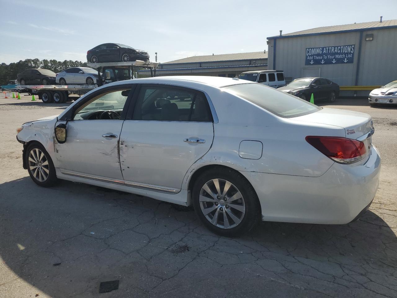 2011 TOYOTA AVALON BAS - Image 2