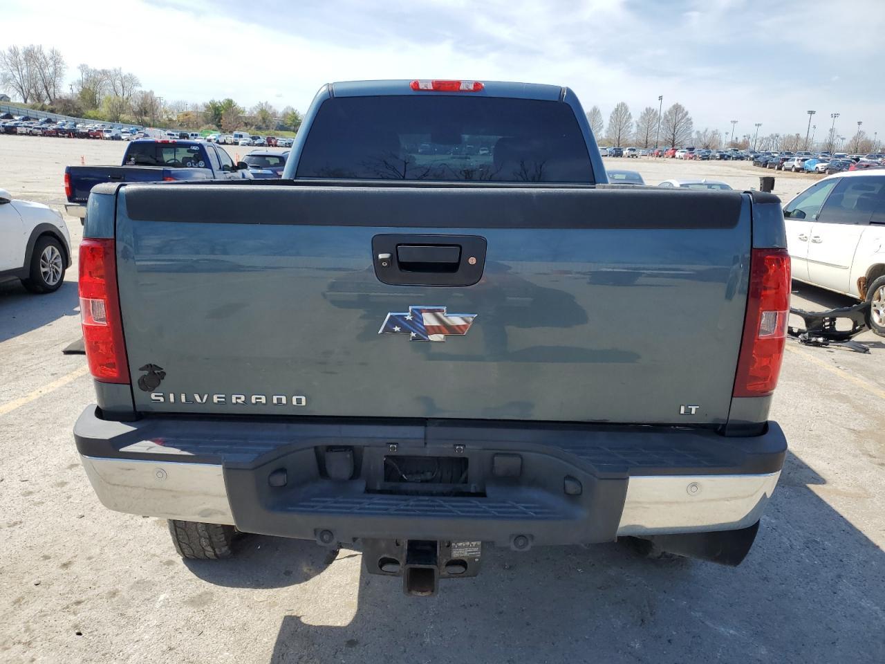 2013 CHEVROLET SILVERADO - Фото 6