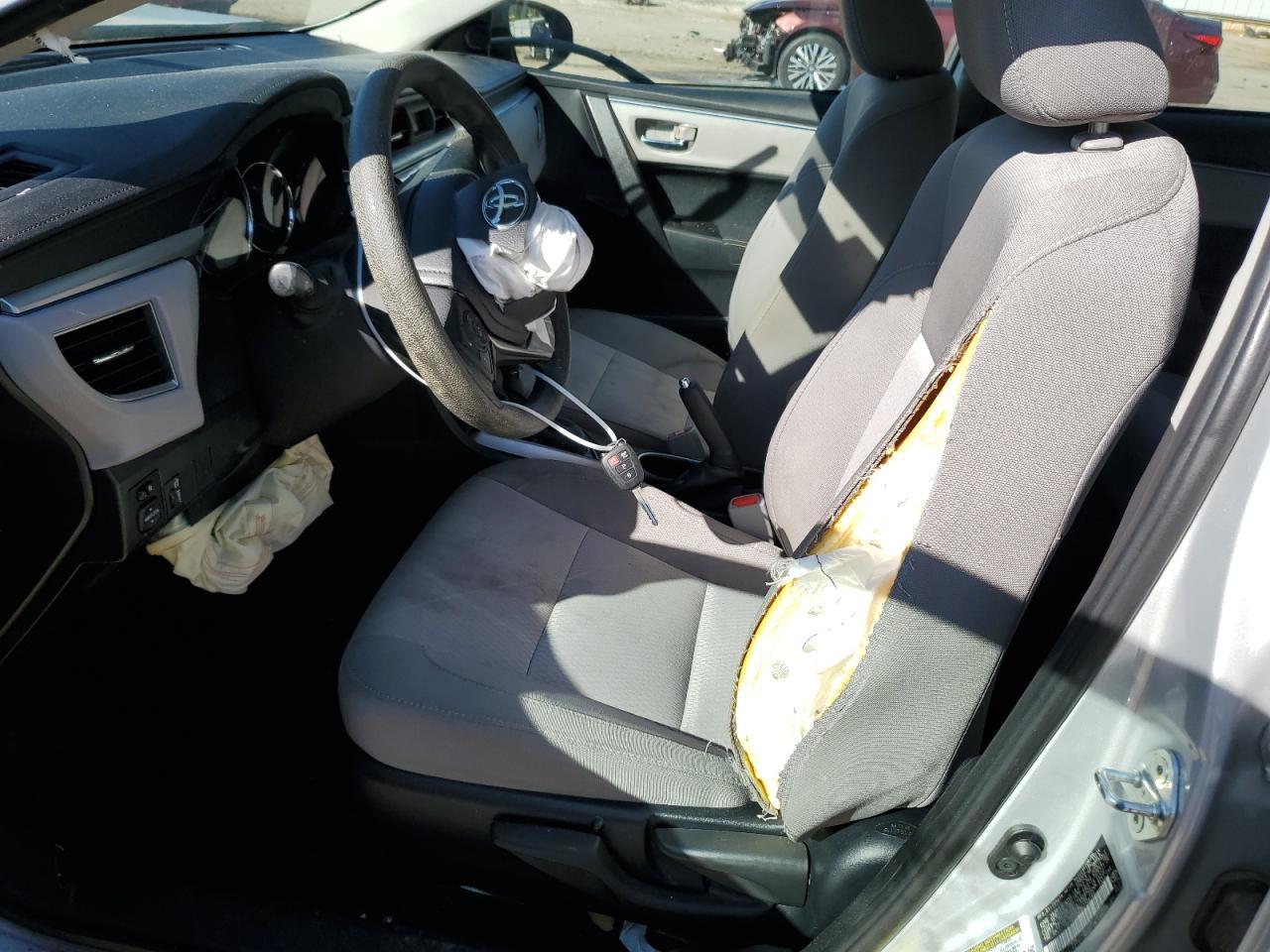 2015 TOYOTA COROLLA L - Image 7