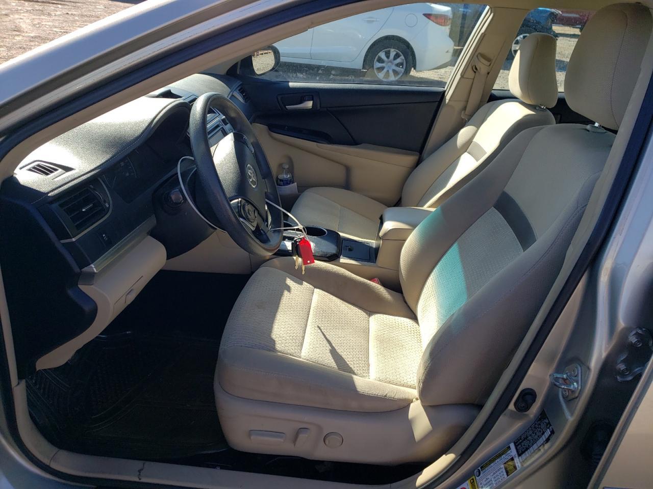 2014 TOYOTA CAMRY L - Фото 7