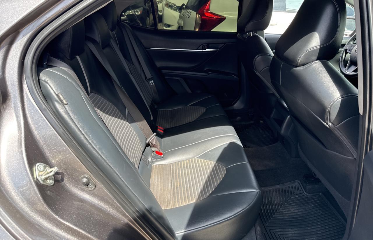 2020 TOYOTA CAMRY SE - Image 6