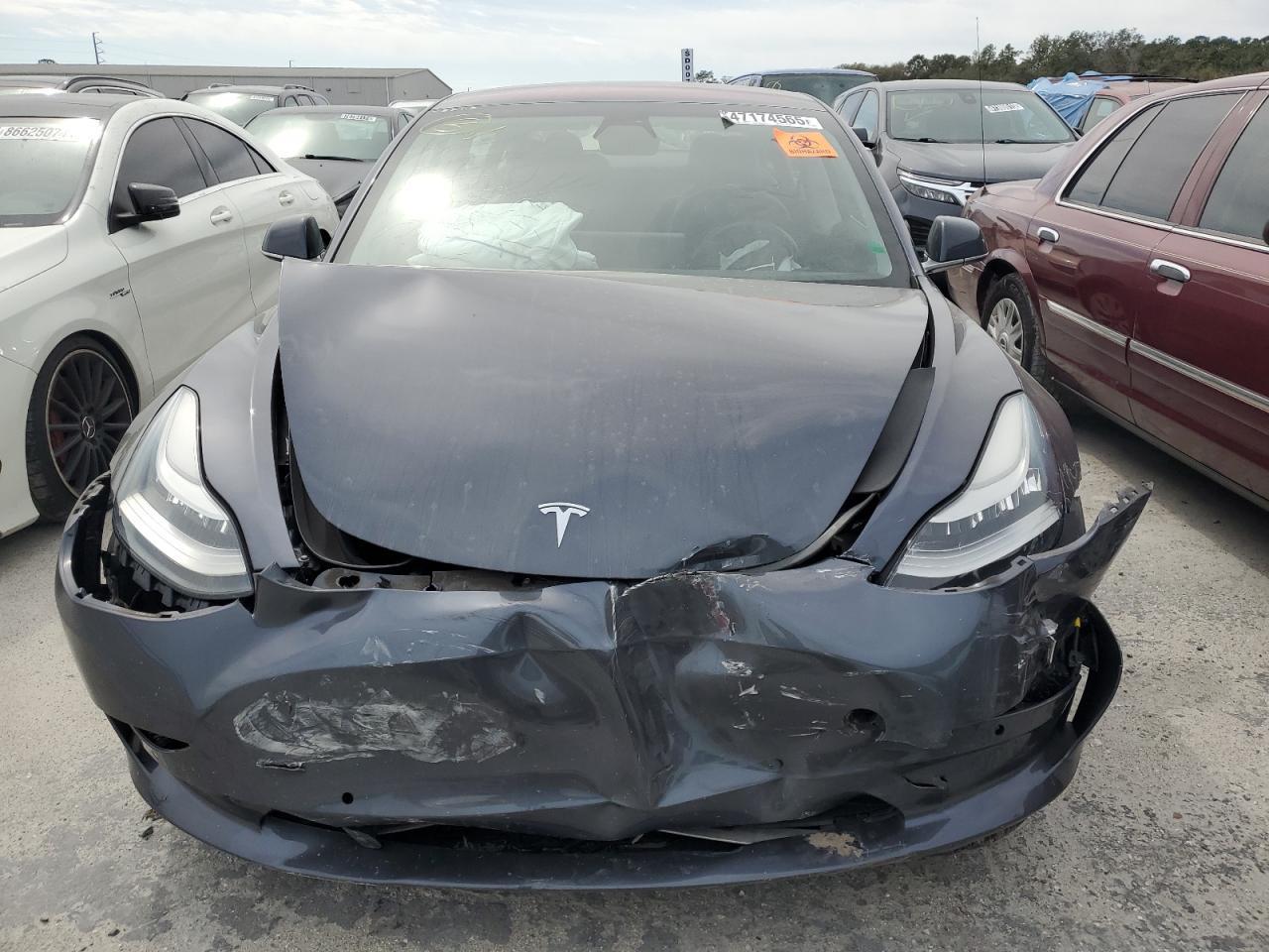 2019 TESLA MODEL 3 - Image 5