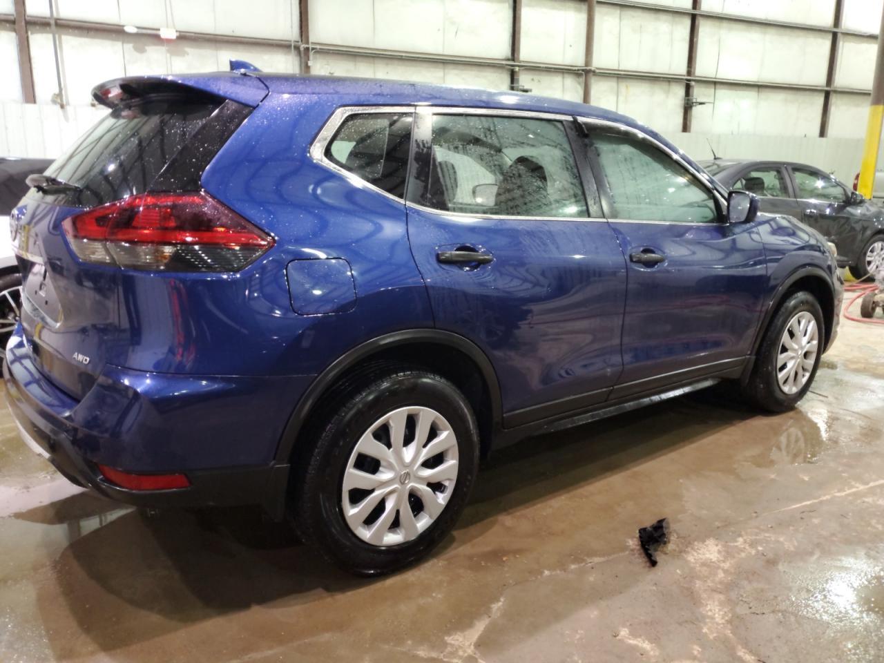 2018 NISSAN ROGUE S - Image 3