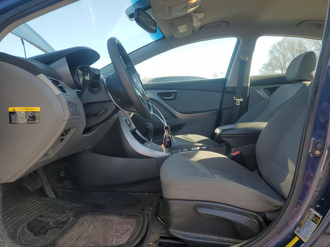 2013 HYUNDAI ELANTRA GL - Image 7